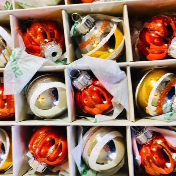 20 Harvest Radko Pumpkin Shaped Ball Ornaments - Picture 4 of 11